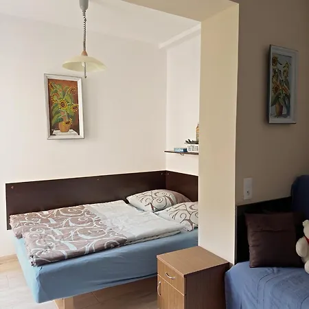 Panasz Πανσιόν Karwia